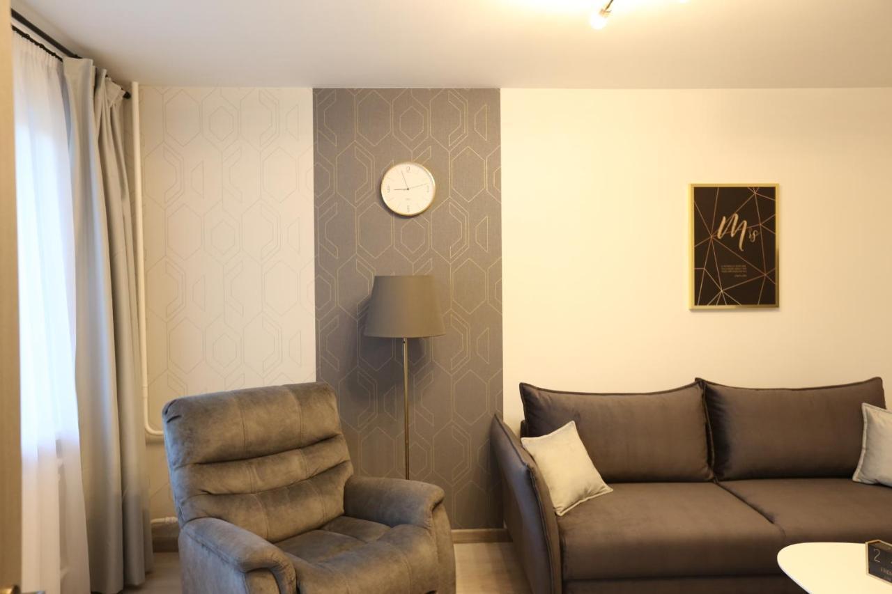 Comfy 2 Room Apartment - Free Parking - 350Mbps Wifi - Netflix Kaunas Exterior photo